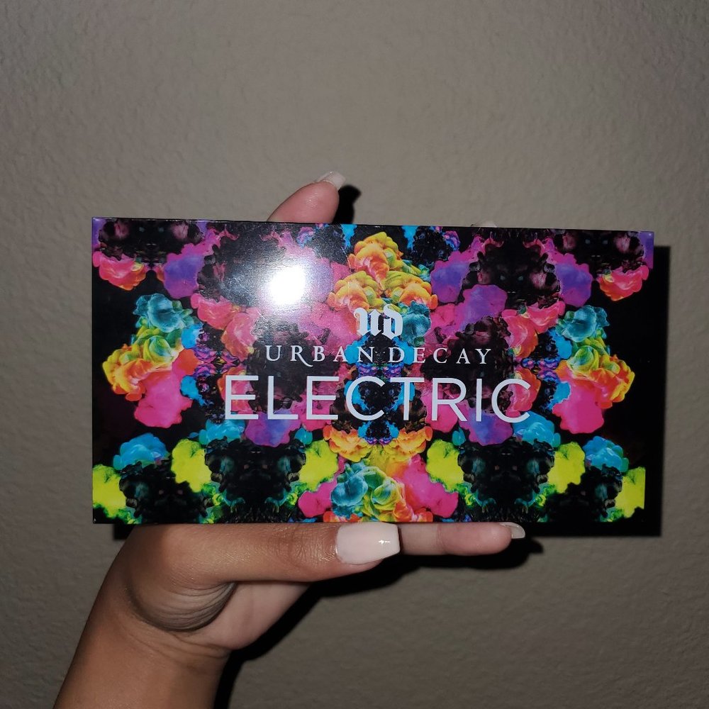 URBAN DECAY ELECTRIC PALETTE